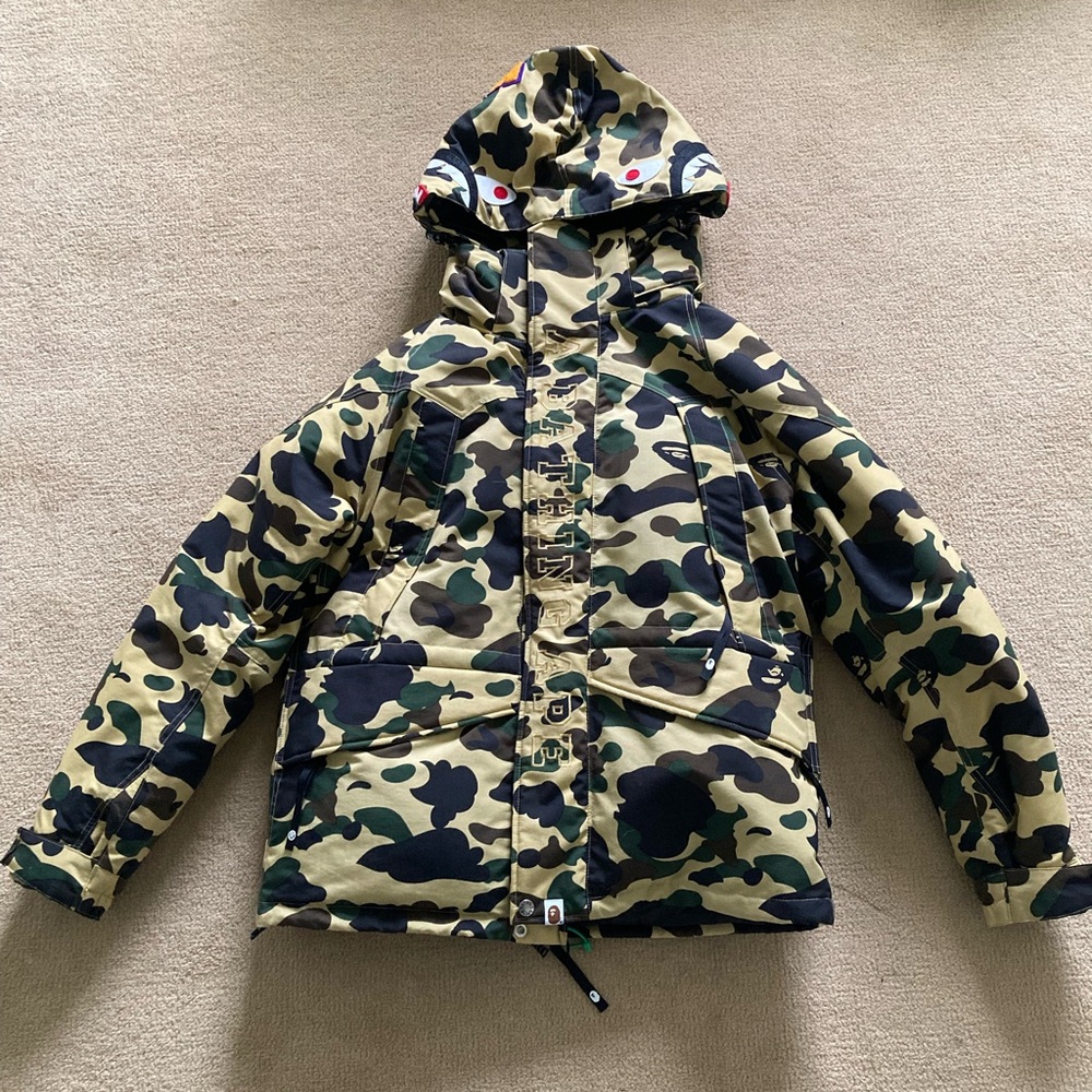 BAPE 1st Camo Snowboard Down Jacket 'Yellow'